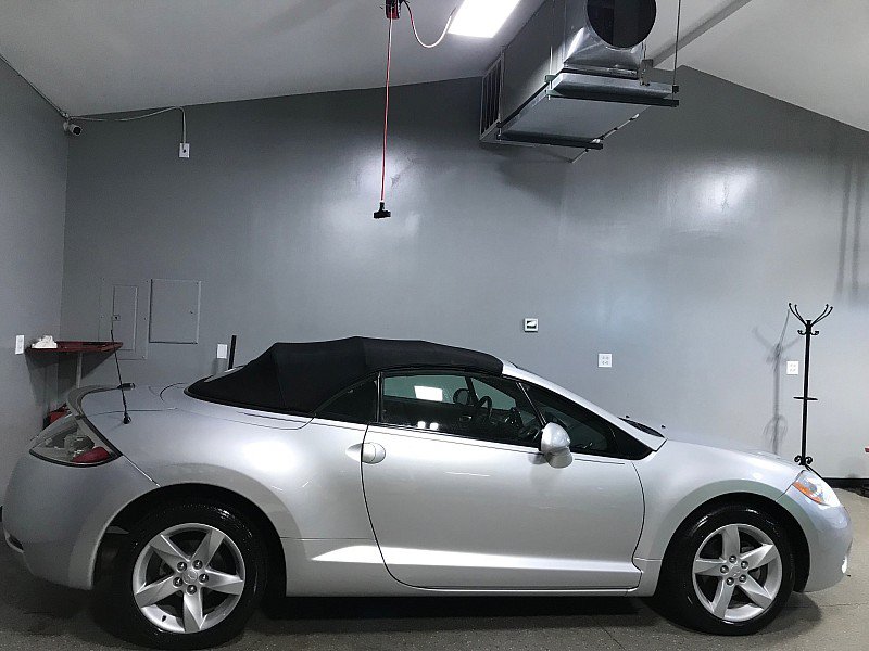 Used 2008 Mitsubishi Eclipse GS FWD image 4