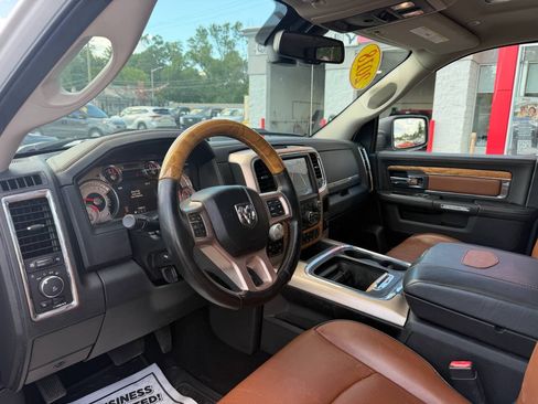 Used 2018 RAM 1500 Laramie Longhorn w/ Convenience Group AWD/4WD image 10