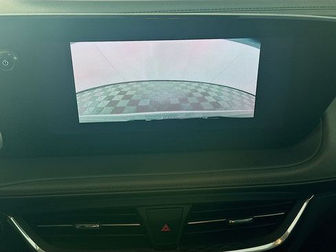 Used 2025 Buick Encore GX Preferred image 23