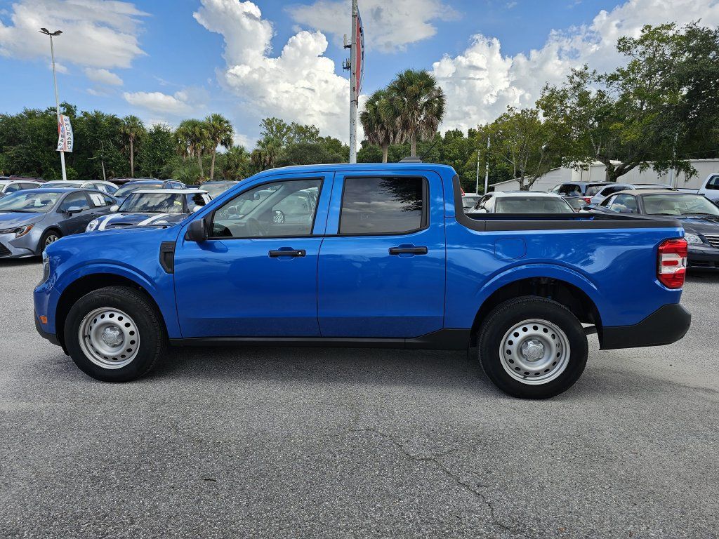 Used 2025 Ford Maverick XL w/ Equipment Group 101A AWD/4WD image 5