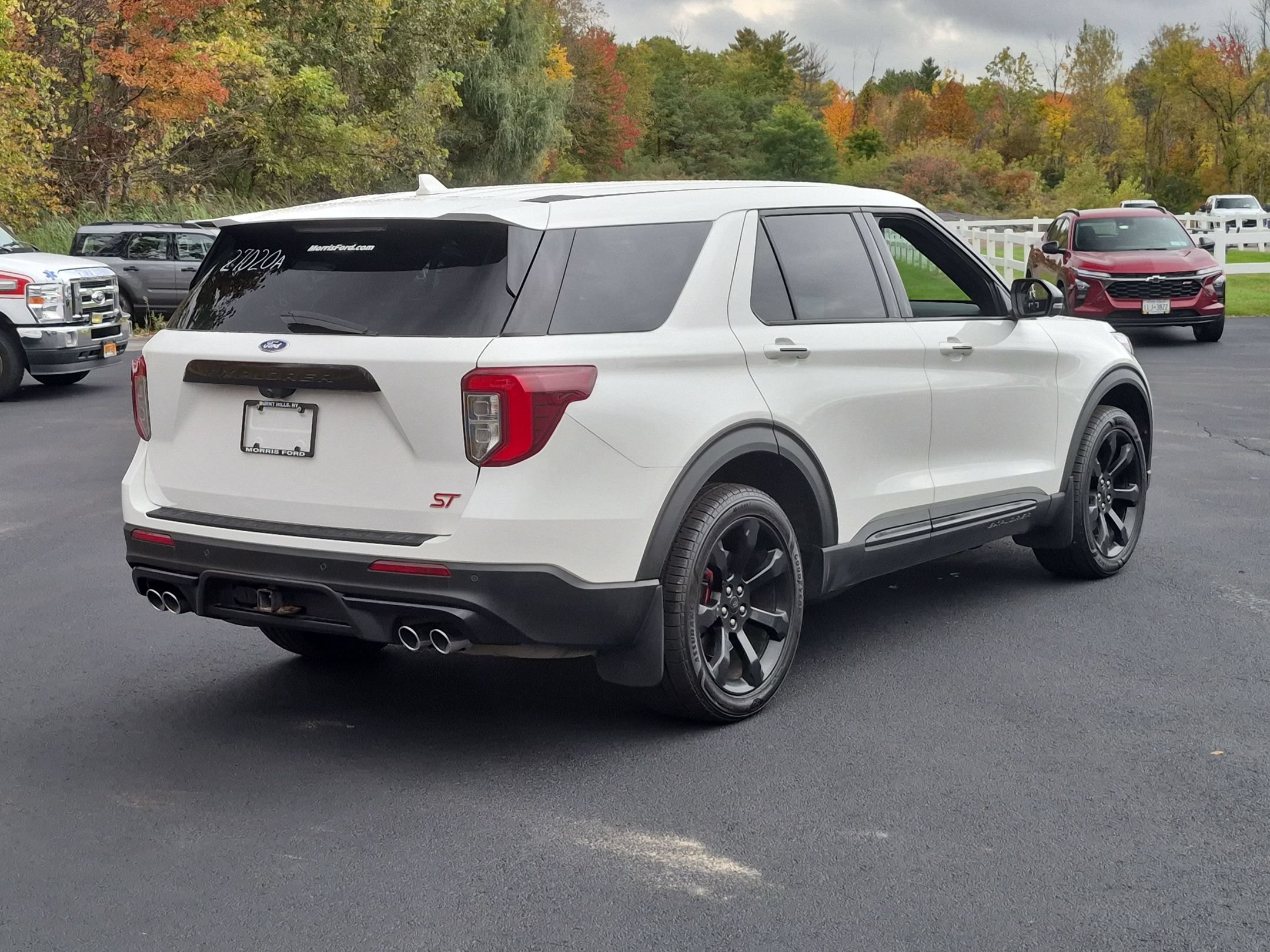 Used 2022 Ford Explorer ST w/ Equipment Group 401A AWD/4WD image 3
