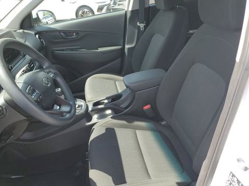 Certified 2023 Hyundai Kona SEL AWD/4WD image 17