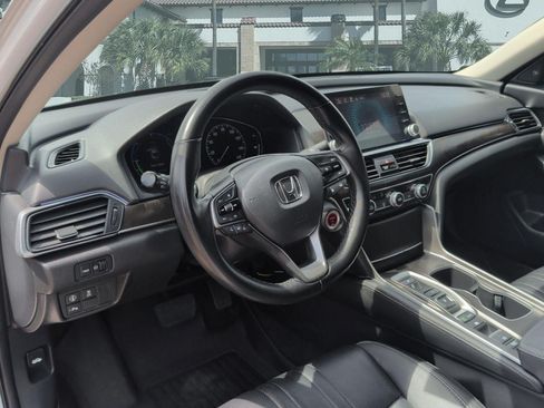 Used 2022 Honda Accord EX-L image 12