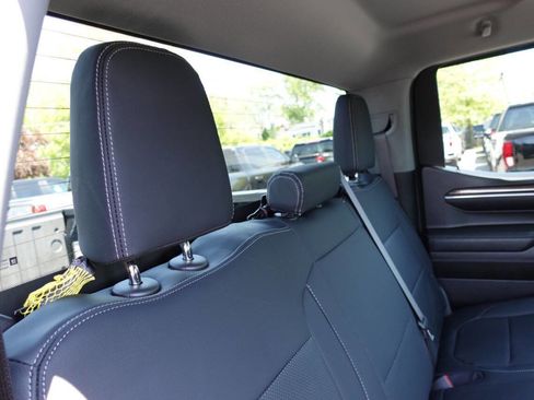 Used 2023 Chevrolet Silverado 1500 LT AWD/4WD image 31