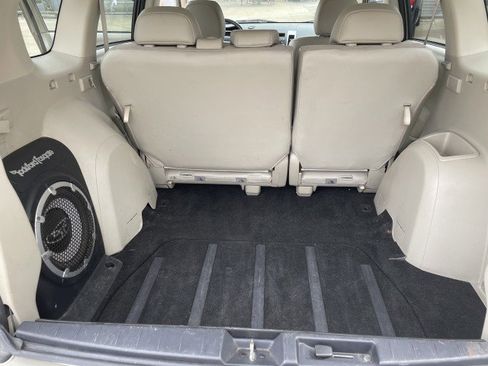 Used 2009 Mitsubishi Outlander SE image 7