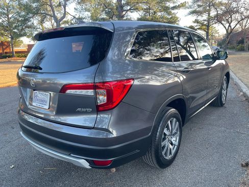 Used 2019 Honda Pilot EX image 5