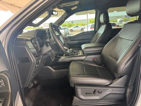Used 2022 Ford F150 XLT w/ Equipment Group 302A High AWD/4WD image 9