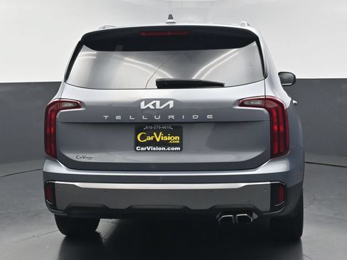 Used 2025 Kia Telluride S FWD image 4