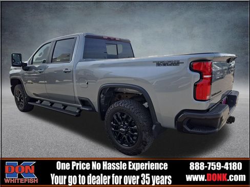 Used 2025 Chevrolet Silverado 2500 LT w/ Trail Boss Package AWD/4WD image 6