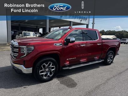 Used 2025 GMC Sierra 1500 SLT w/ SLT Premium Plus Package