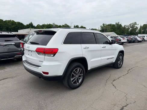 Used 2018 Jeep Grand Cherokee Limited AWD/4WD image 3