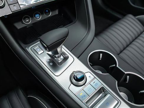 New 2026 Genesis G70 2.5T Prestige image 23