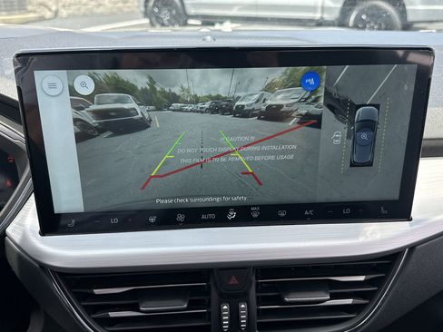 New 2025 Ford Escape SE w/ PHEV Premium Package image 6