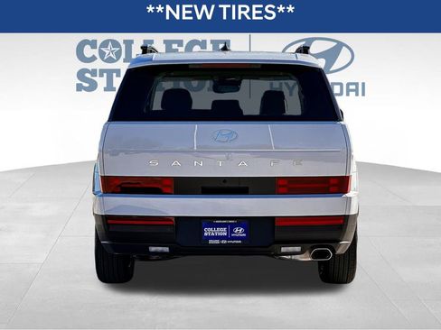 Used 2026 Hyundai Santa Fe SEL image 9