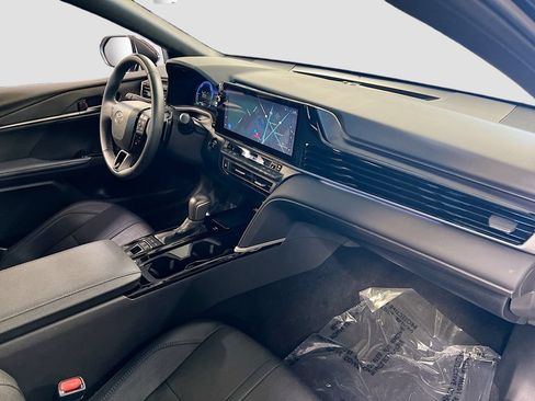 Used 2026 Toyota Camry XSE FWD image 28