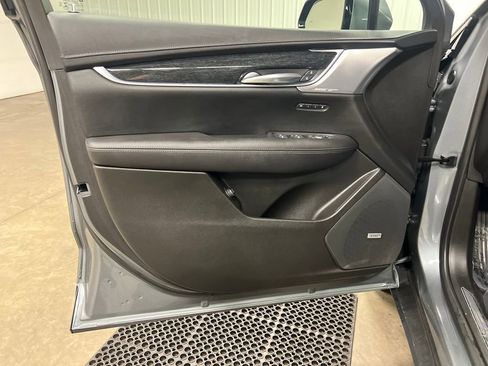 Certified 2021 Cadillac XT5 Premium Luxury image 15