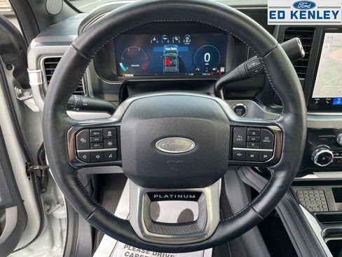 Used 2025 Ford F350 Platinum image 21