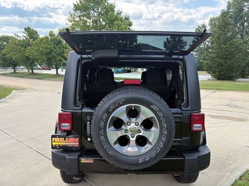 Used 2017 Jeep Wrangler Unlimited Sahara AWD/4WD image 48