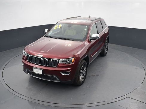 Used 2021 Jeep Grand Cherokee Limited image 36