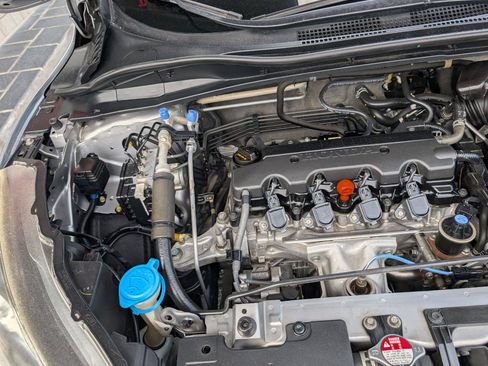 Used 2017 Honda HR-V EX image 22