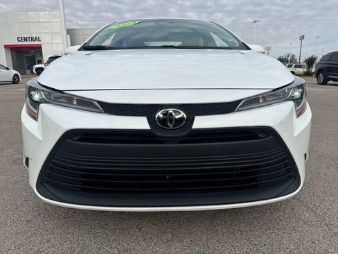 Used 2024 Toyota Corolla LE FWD image 10