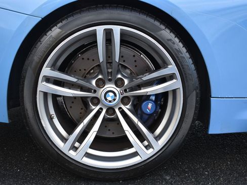 Used 2015 BMW M4 Convertible image 14