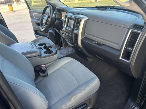 Used 2016 RAM 1500 Classic SLT image 18