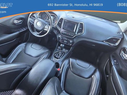 Used 2021 Jeep Cherokee Latitude Plus AWD/4WD image 13