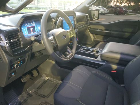Used 2025 Ford F150 STX image 14