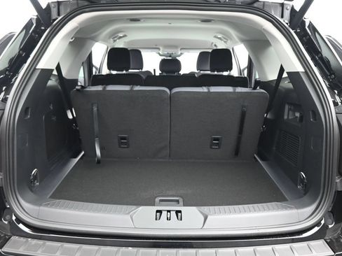 New 2026 Ford Explorer Active RWD image 22