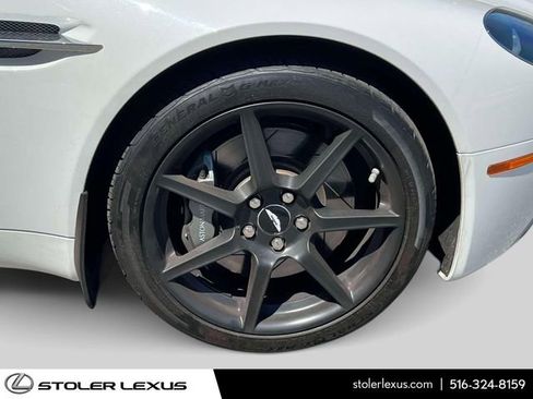 Used 2008 Aston Martin V8 Vantage Roadster RWD image 12