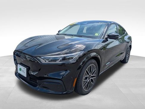 Used 2024 Ford Mustang Mach-E Premium AWD/4WD image 3