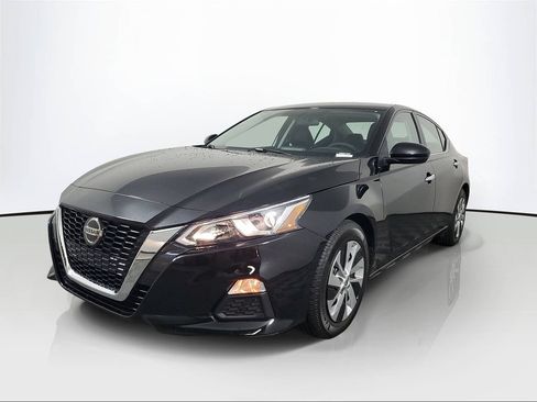 Used 2020 Nissan Altima 2.5 S FWD image 3