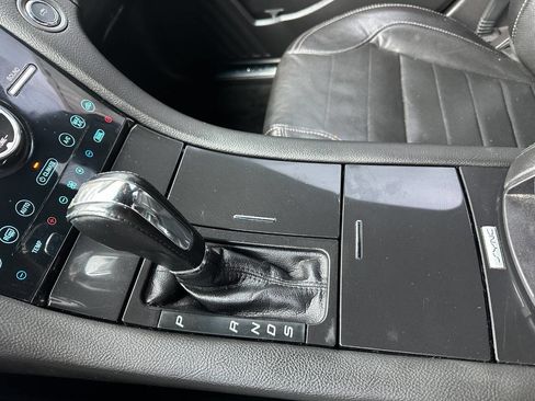 Used 2017 Ford Taurus SHO w/ Sho Performance Package image 33