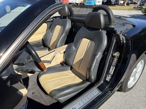 Used 2003 Mercedes-Benz SLK 320 image 6