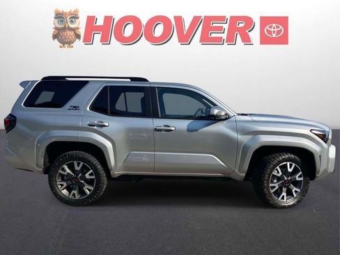 Used 2026 Toyota 4Runner TRD Sport Premium AWD/4WD image 2