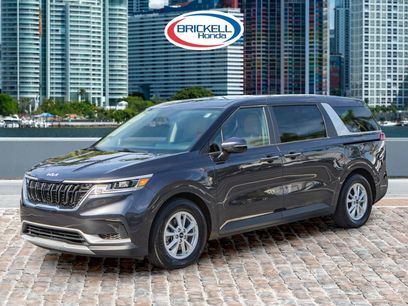 Used 2022 Kia Carnival LX