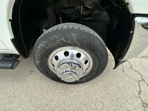 Used 2025 RAM 3500 Tradesman AWD/4WD image 4