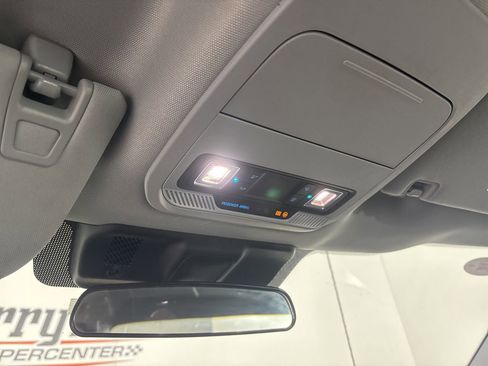 Used 2024 Ford F350 XLT image 18