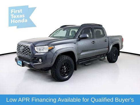 Used 2022 Toyota Tacoma SR5 image 3