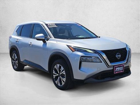 Used 2023 Nissan Rogue SV AWD/4WD image 3