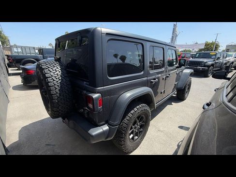 Used 2024 Jeep Wrangler Unlimited AWD/4WD image 5