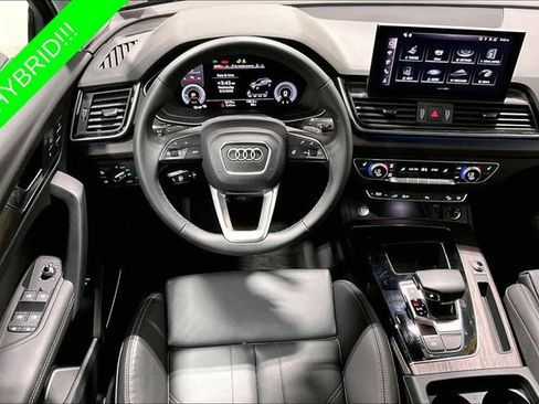 Used 2025 Audi Q5 e Premium Plus w/ Premium Plus Package AWD/4WD image 4