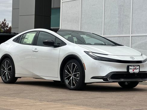 New 2026 Toyota Prius Limited image 2