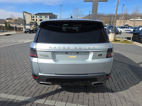Used 2019 Land Rover Range Rover Sport HSE image 6
