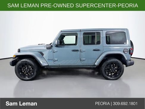 Used 2025 Jeep Wrangler Unlimited Sahara w/ Safety Group image 4