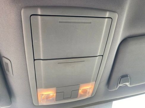 Used 2014 Ford F150 XLT w/ XLT Chrome Package RWD image 26