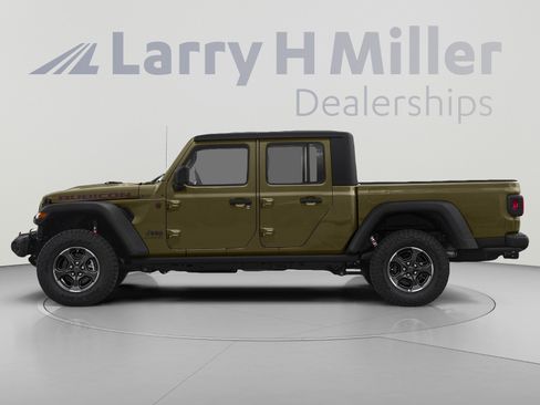 Used 2021 Jeep Gladiator Rubicon AWD/4WD image 3