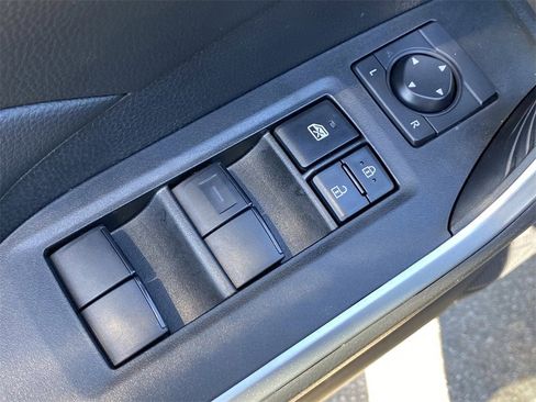 Certified 2025 Toyota RAV4 LE image 21