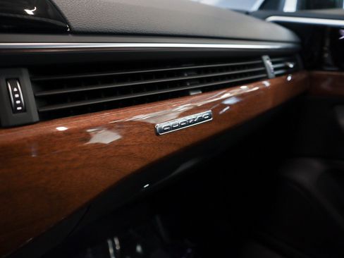 Used 2023 Audi A4 2.0T Premium w/ Convenience Package image 25